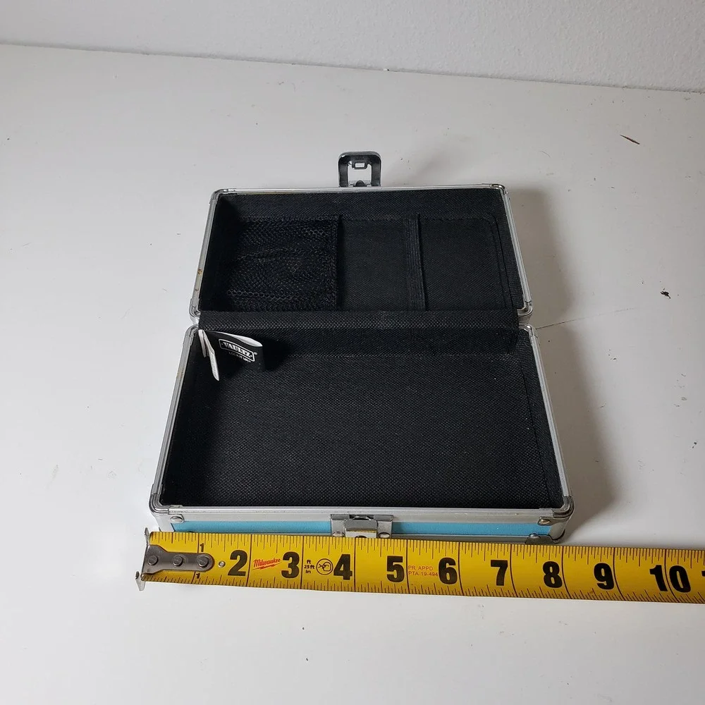 Nintendo Vaultz Super Mario Bros Theme Locking Supply Box Trinket Case NO KEY